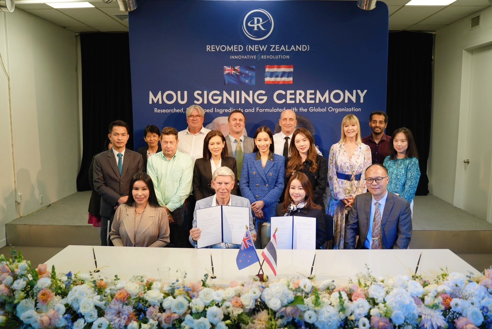 คนแรกของไทย! ผู้หญิงเก่ง ดร.วาสนา อินทะแสง พาไทยชื่อเสียงดังไกล ตั้งโรงงานผลิตอาหารเสริม Revomed New Zealand Limited